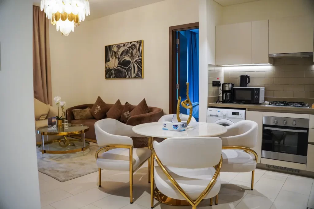 Vserve – 2BR Perfect Blend of Luxury, Comfort & Convenience